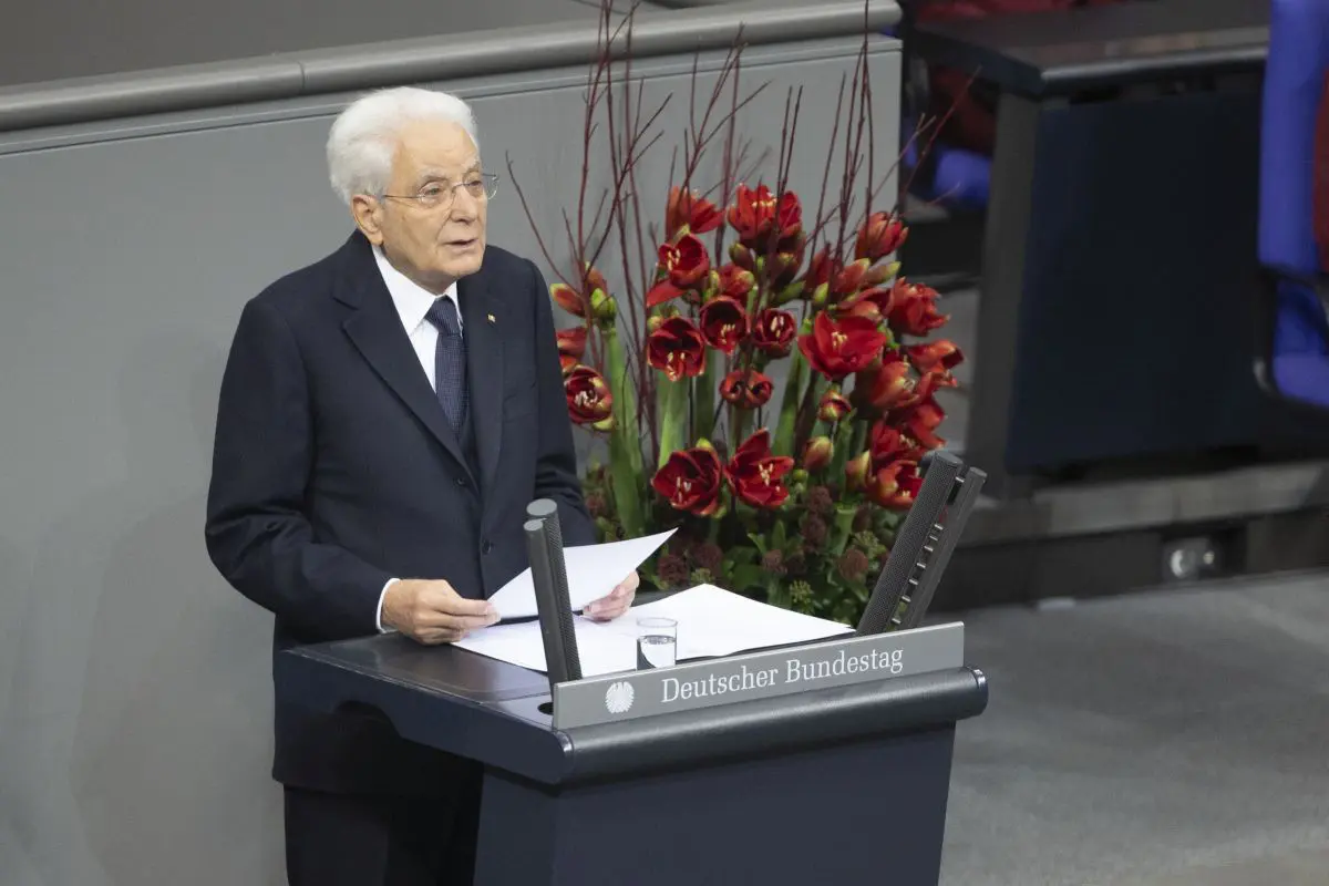 Mattarella “All’orizzonte nuovi Dottor Stranamore che amano la bomba” Mattarella “All’orizzonte nuovi Dottor Stranamore che amano la bomba”