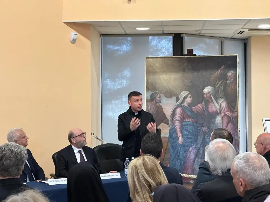 Banca del Fucino, svelato a L’Aquila il restauro della tela “La Visitazione” Banca del Fucino, svelato a L’Aquila il restauro della tela “La Visitazione”