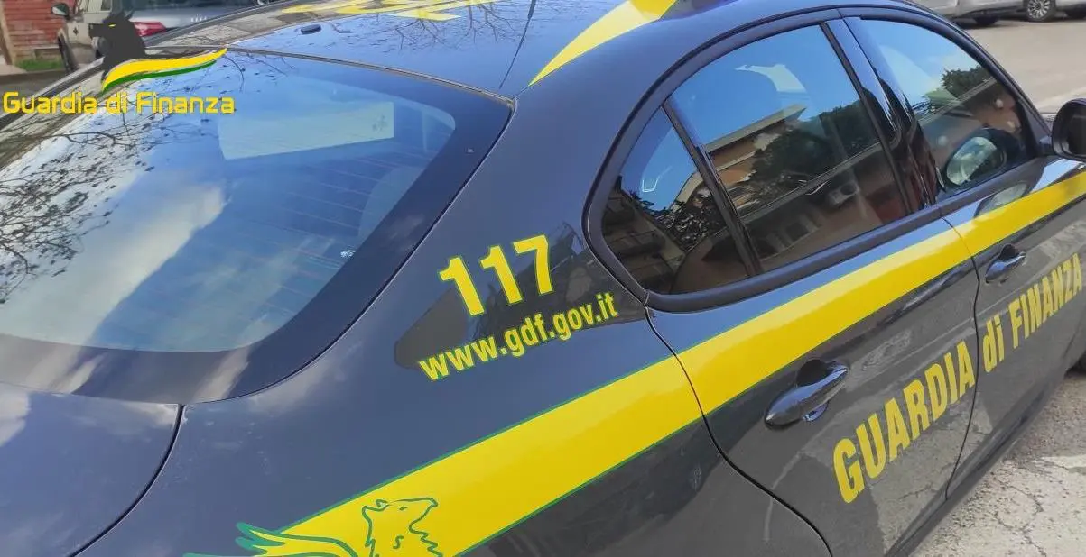 Associazione armata dedita al narcotraffico, 28 arresti Associazione armata dedita al narcotraffico, 28 arresti