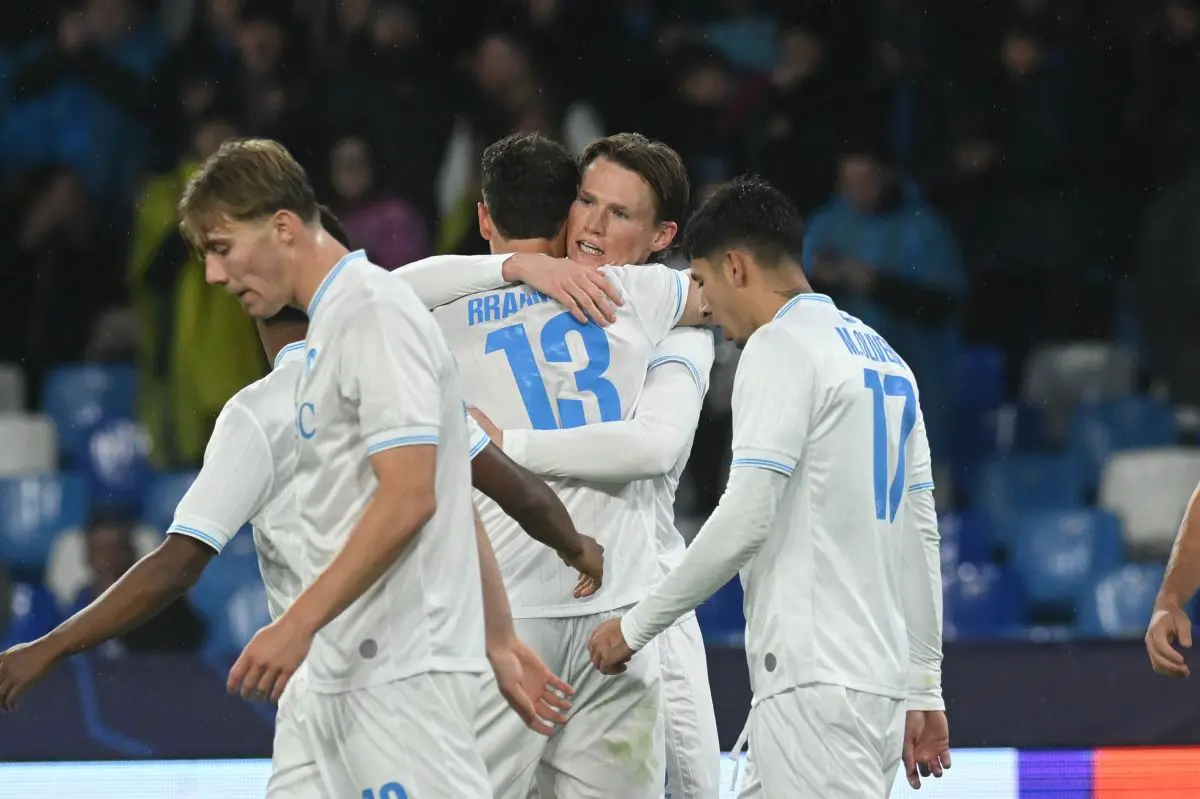 Napoli ok col Qarabag: McTominay decisivo, 2-0 al Maradona Napoli ok col Qarabag: McTominay decisivo, 2-0 al Maradona