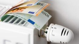 Bollette salate? Ecco come risparmiare sul riscaldamento in 10 mosse