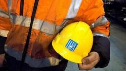Ex Ilva, continua la protesta a Genova. Sciopero e occupazione a Taranto