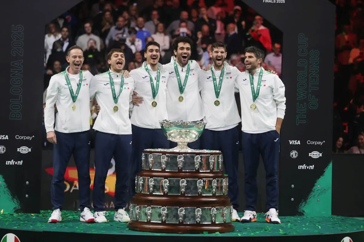 Italia nella leggenda, la Coppa Davis è azzurra per il terzo anno di fila Italia nella leggenda, la Coppa Davis è azzurra per il terzo anno di fila