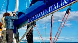 Violenza su donne, Lega Navale Italiana intitola barca ‘La donna blu’ a Sara Campanella