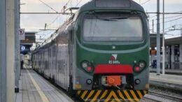Sciopero 28 novembre, l’Italia si ferma: dai treni ad aerei e scuola, orari e fasce di garanzia