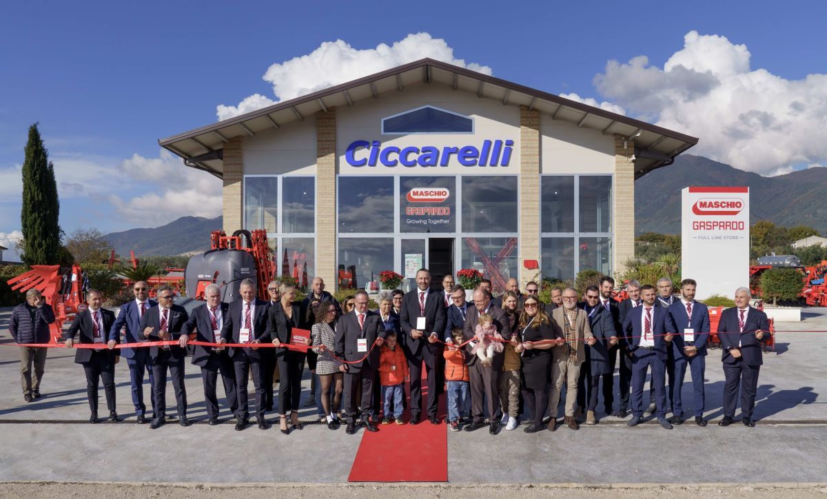 Maschio Gaspardo inaugura ad Alife il primo Full Line Store del Centro-Sud Maschio Gaspardo inaugura ad Alife il primo Full Line Store del Centro-Sud