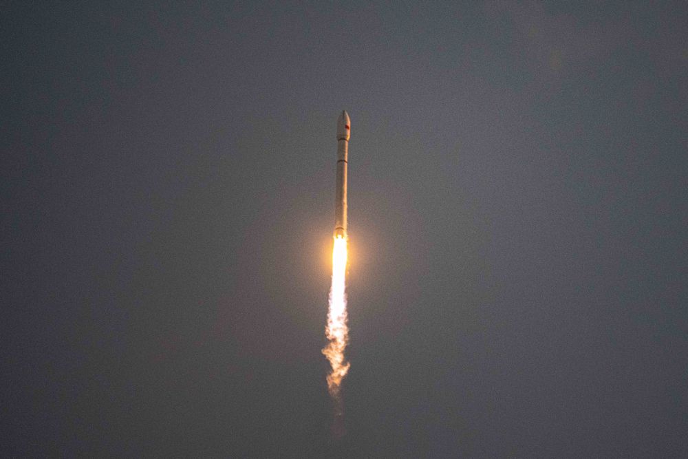 Cina, in orbita un nuovo gruppo di satelliti internet Cina, in orbita un nuovo gruppo di satelliti internet