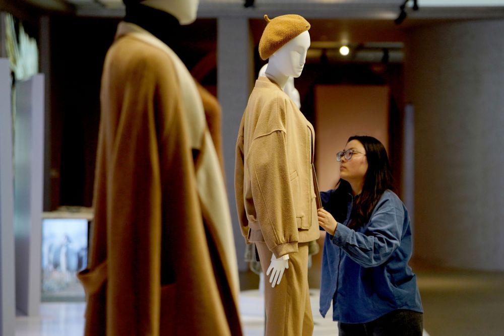 Cina, l’industria del cashmere è sempre più tecnologica Cina, l’industria del cashmere è sempre più tecnologica