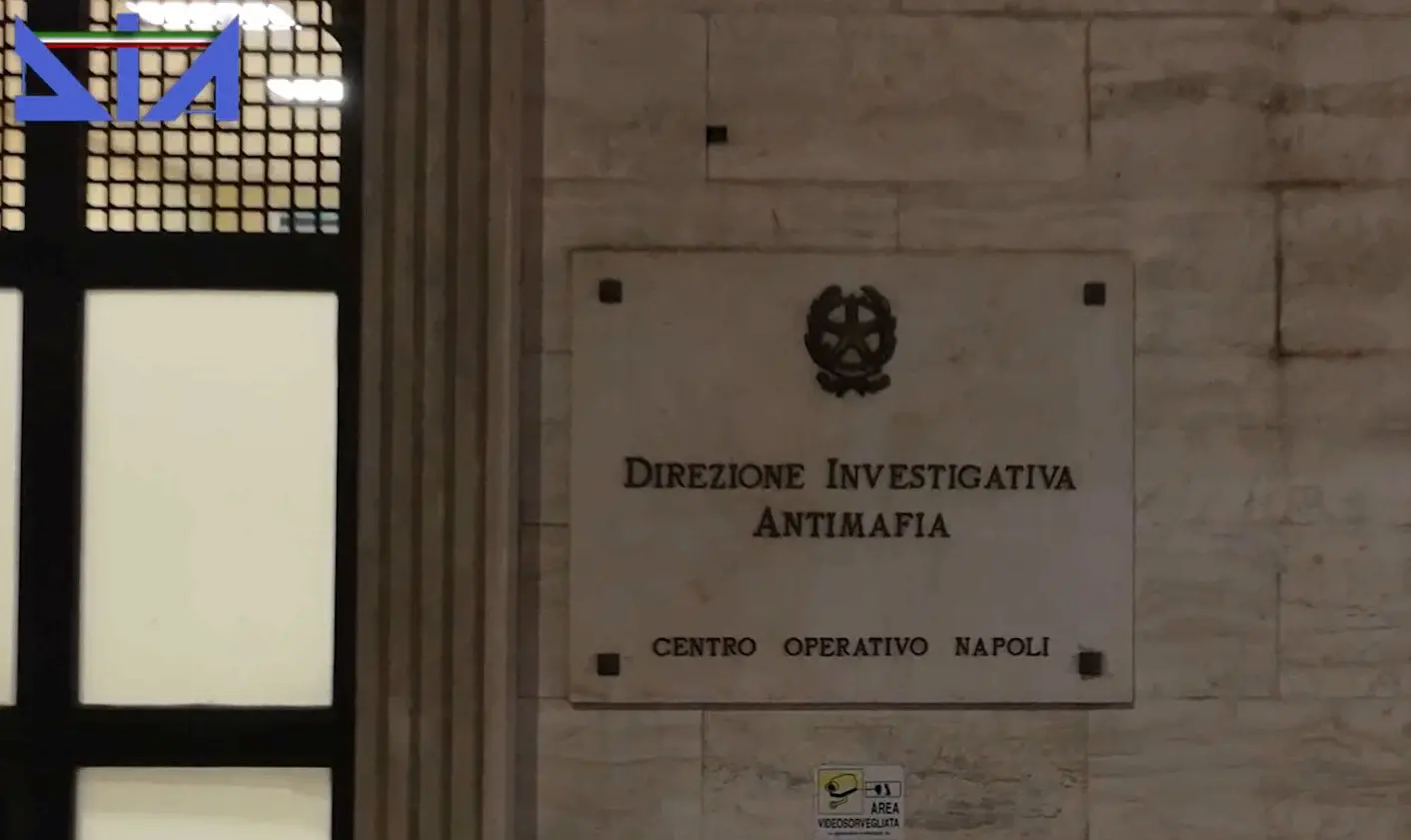 Camorra, 11 misure cautelari a Napoli Camorra, 11 misure cautelari a Napoli
