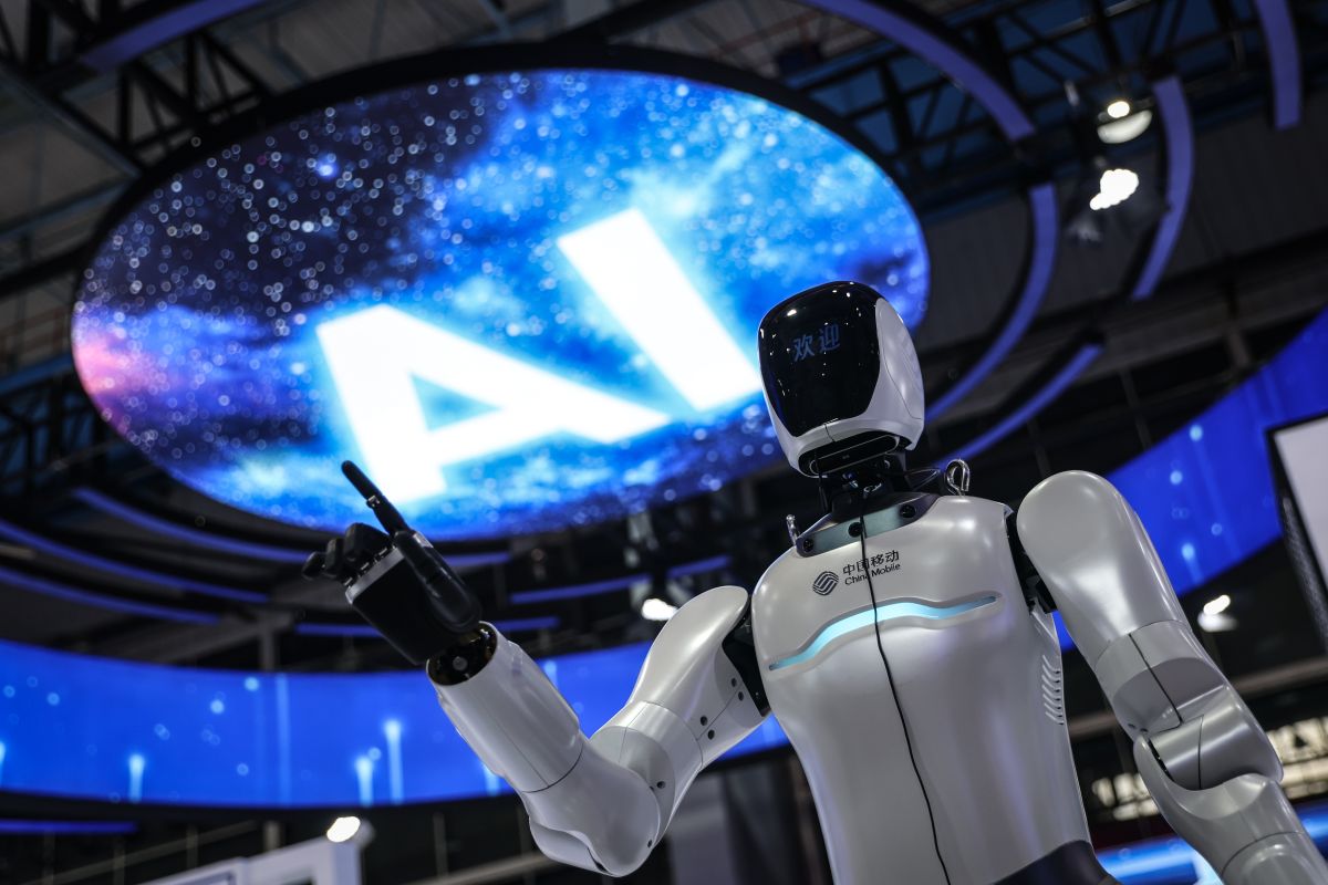 Cina, l’industria dell’intelligenza artificiale supera 1000 mld di yuan nel 2025 Cina, l’industria dell’intelligenza artificiale supera 1000 mld di yuan nel 2025
