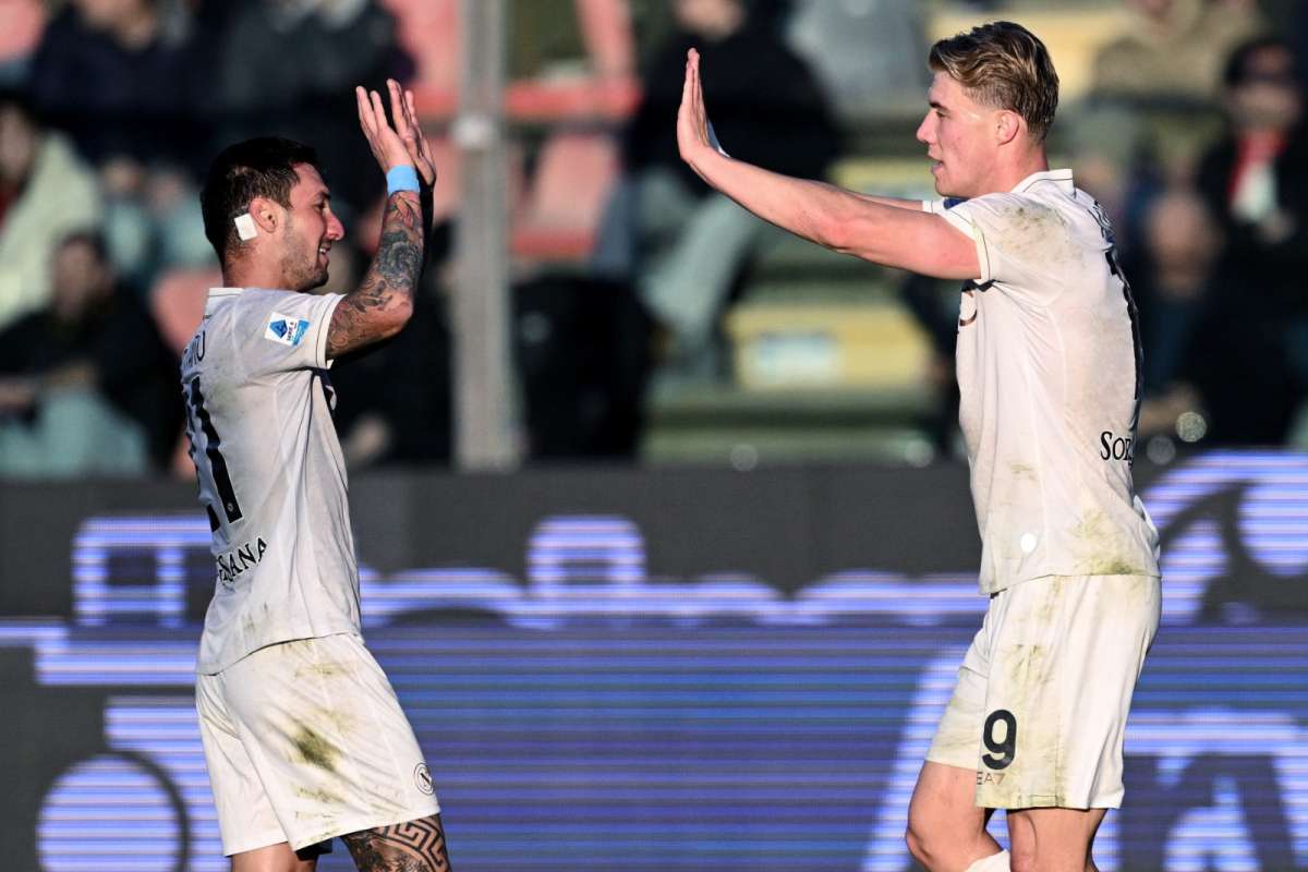 Il Napoli torna a vincere in trasferta, doppietta di Hojlund e Cremonese ko Il Napoli torna a vincere in trasferta, doppietta di Hojlund e Cremonese ko
