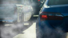Auto, Assogasliquidi: “Limiti possono vanificare apertura a motore termico e biocarburanti”