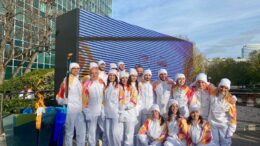 Milano-Cortina: emozione a palazzo Mattei a Roma per passaggio Fiamma olimpica