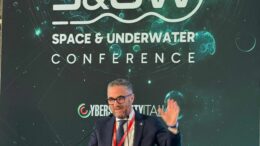 Spazio, Fasano: “Dominio conteso, con meno di 1.000 euro si può simulare un attacco satellitare”