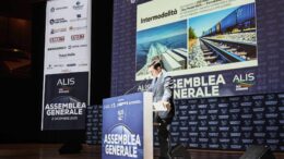 Grimaldi: “Diamo lavoro a 476 mila persone”