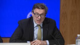 Manovra, ‘svolta’ pensioni ma anche Ponte sullo Stretto e casa: le misure in arrivo