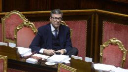 Manovra, Senato al voto. Cancellate 5 misure, via norma su lavoratori sottopagati﻿