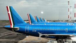 Sciopero aereo oggi 17 dicembre, stop di 4 ore: chi si ferma e voli garantiti