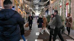 Caro Natale, tra pranzi e addobbi: ecco quanto spenderemo per le feste