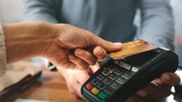 Pos e registratori telematici, dall’1 gennaio 2026 obbligatorio l’abbinamento