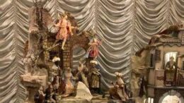Nel presepe della Camera ‘scomparsi’ bue e asinello, Magi già arrivati: stupore bipartisan