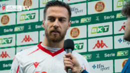 Sala Stampa Reggiana-Padova Sgarbi: “Salvare un gol per un difensore è più bello che segnarlo”