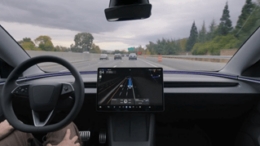 Usa, Tesla: “Tecnologia guida autonoma Fsd salva un’automobilista da infarto”