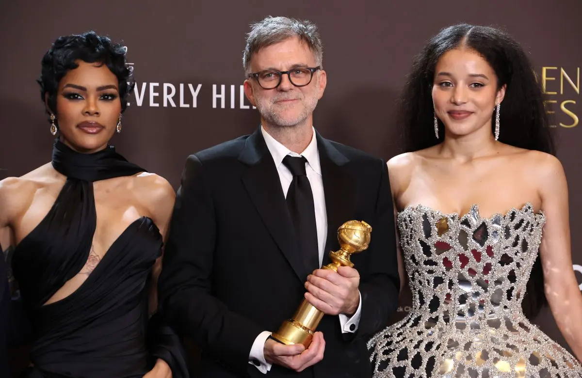 Golden Globe, vincono “Una battaglia dopo l’altra” e “Hamnet” Golden Globe, vincono “Una battaglia dopo l’altra” e “Hamnet”
