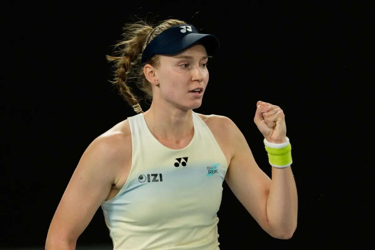 Rybakina trionfa all’Australian Open, Sabalenka si arrende in finale Rybakina trionfa all’Australian Open, Sabalenka si arrende in finale