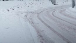 Belluno, non ha biglietto bus: 11enne costretto a farsi 6 chilometri a piedi sotto la neve