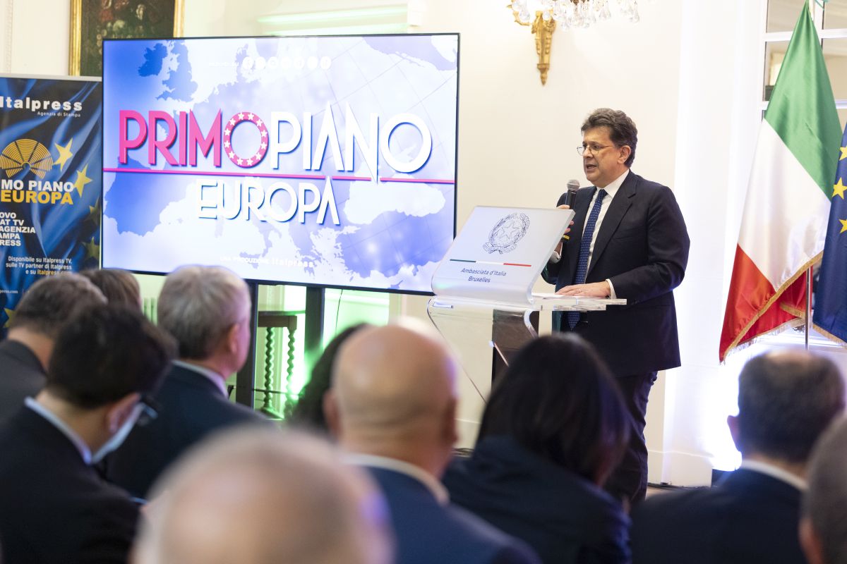Italpress lancia “Primo Piano Europa”, il nuovo format tv sull’Unione Europea Italpress lancia “Primo Piano Europa”, il nuovo format tv sull’Unione Europea