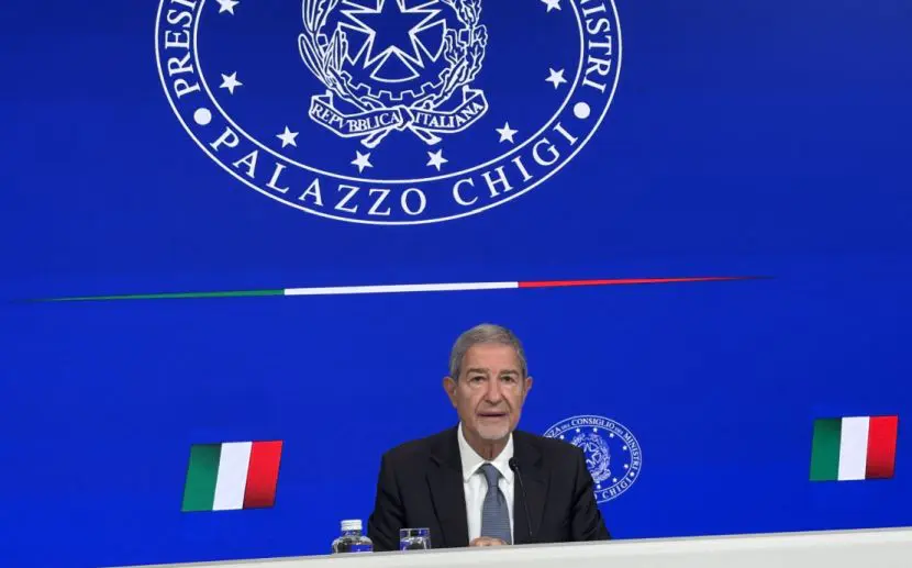 Frana Niscemi, Musumeci “Respingo attacchi nei miei confronti” Frana Niscemi, Musumeci “Respingo attacchi nei miei confronti”