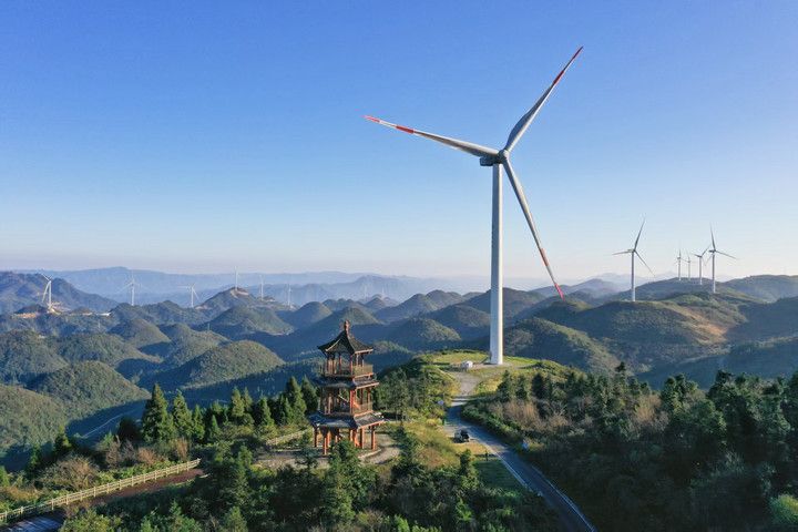 Cina, il 22% della produzione totale di elettricità da eolico e solare Cina, il 22% della produzione totale di elettricità da eolico e solare