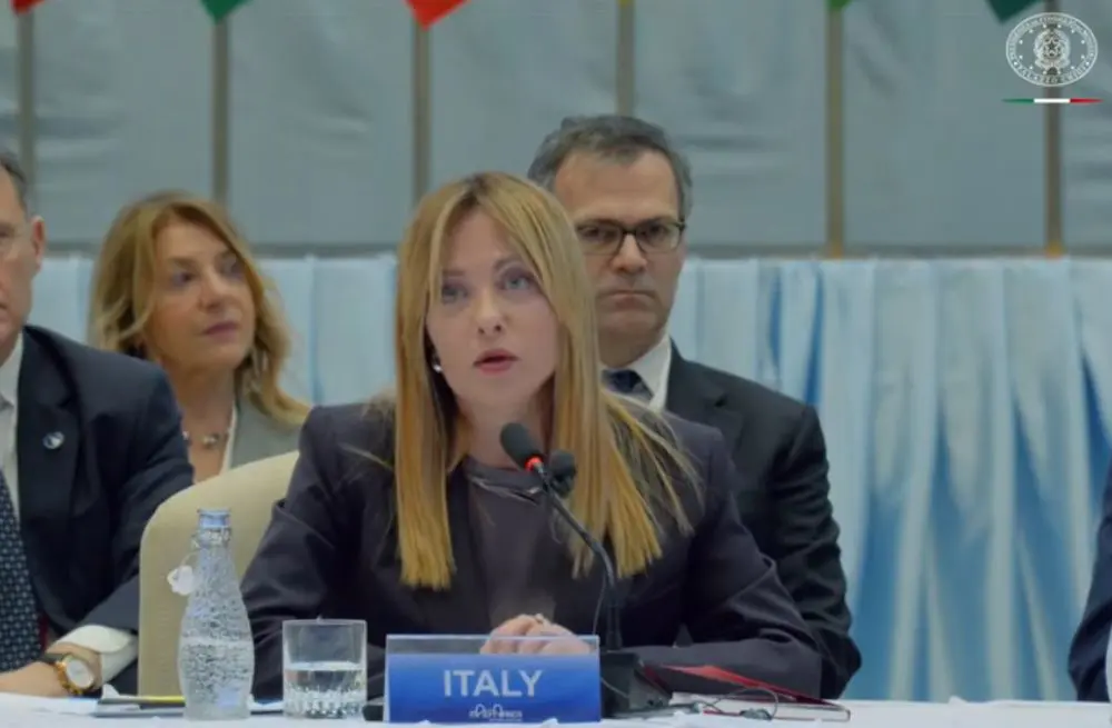 Italia-Africa, Meloni “Cooperazione da pari a pari fondata sulla fiducia” Italia-Africa, Meloni “Cooperazione da pari a pari fondata sulla fiducia”
