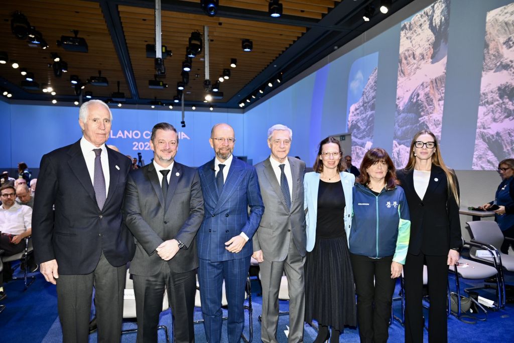 Paralimpiadi: 20 anni di partnership con Allianz. Parte il Viaggio della Fiamma Paralimpiadi: 20 anni di partnership con Allianz. Parte il Viaggio della Fiamma