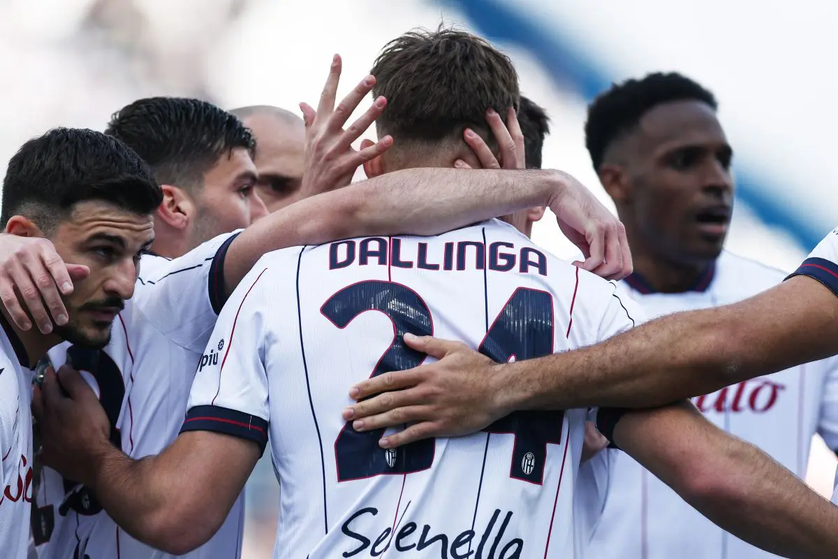Bologna corsaro a Sassuolo: Dallinga firma l’1-0 Bologna corsaro a Sassuolo: Dallinga firma l’1-0