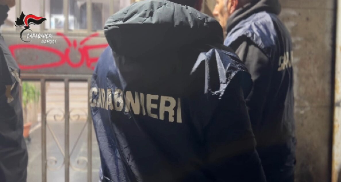 Le mani della camorra sulle truffe informatiche, 16 misure cautalari Le mani della camorra sulle truffe informatiche, 16 misure cautalari