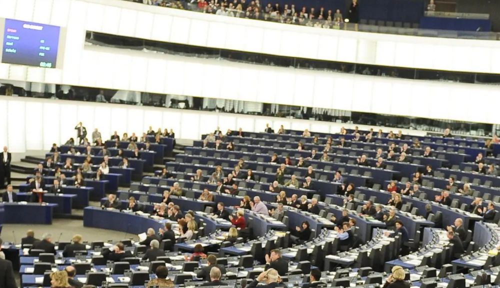 Via libera del Parlamento Ue alle prime norme anticorruzione Via libera del Parlamento Ue alle prime norme anticorruzione