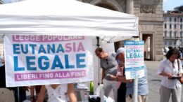 Suicidio assistito, addio a Libera: la 55enne toscana era affetta da sclerosi multipla