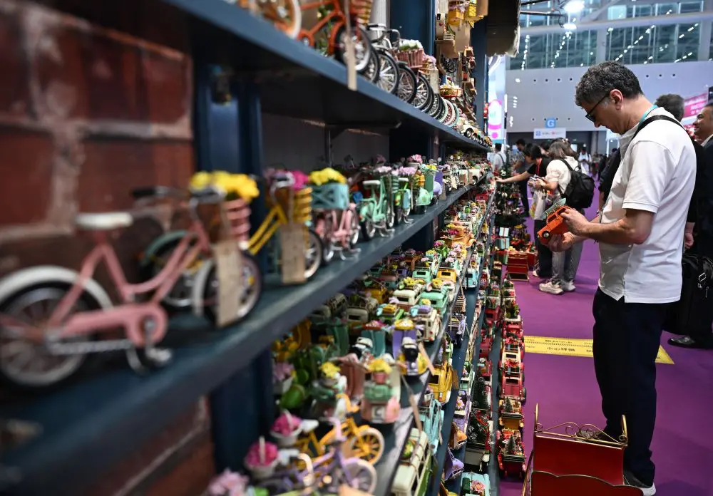 Cina, buyer stranieri in aumento per la Fiera di Canton Cina, buyer stranieri in aumento per la Fiera di Canton