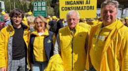 IN 10MILA AL BRENNERO PER CAMBIARE IL CODICE DOGANALE CHE RUBA 20 MLD AGLI AGRICOLTORI