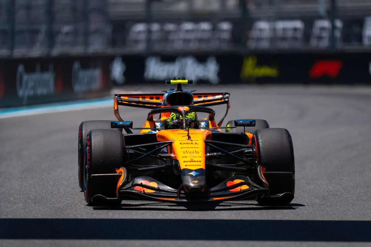 Norris vince la Sprint del Gp di Miami su Piastri, terzo Leclerc Norris vince la Sprint del Gp di Miami su Piastri, terzo Leclerc