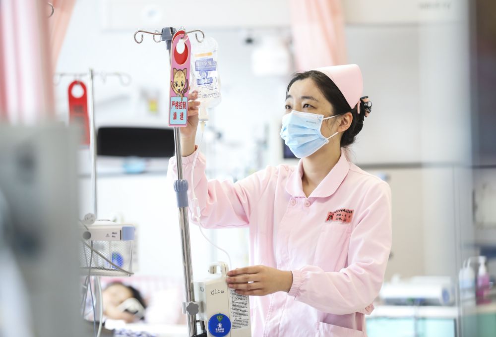 Cina, numero di infermieri cresciuto del 29% in 5 anni Cina, numero di infermieri cresciuto del 29% in 5 anni