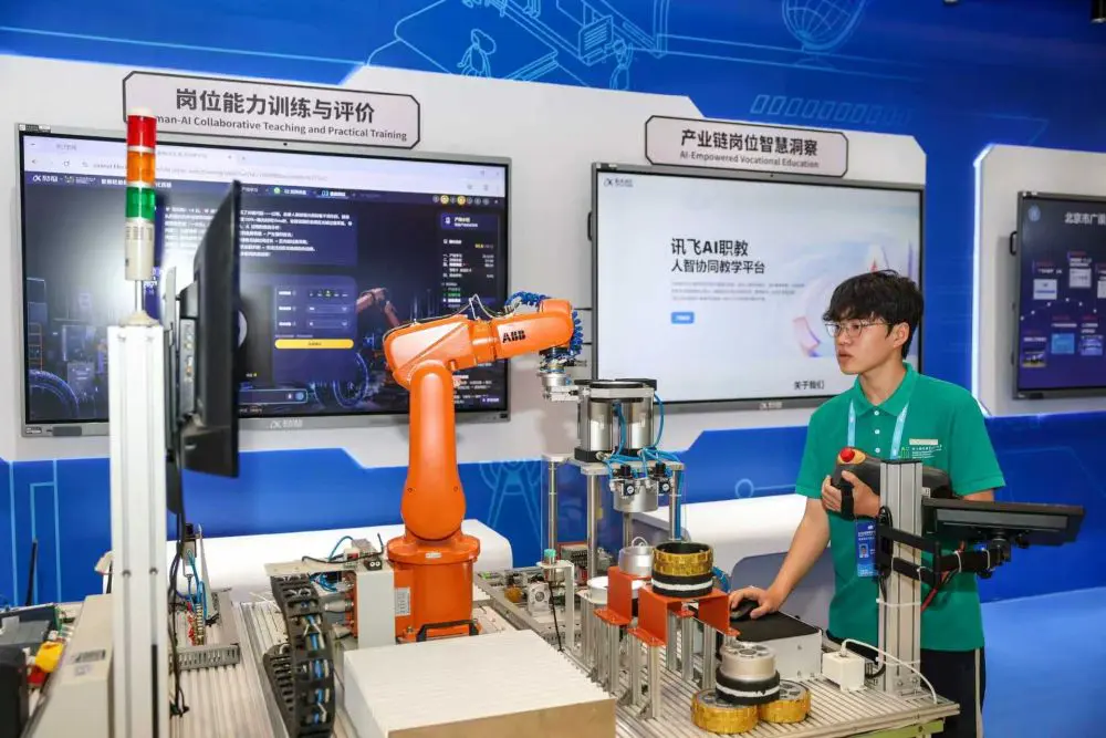 Istruzione, in Cina una piattaforma di servizi smart basati sull’IA Istruzione, in Cina una piattaforma di servizi smart basati sull’IA