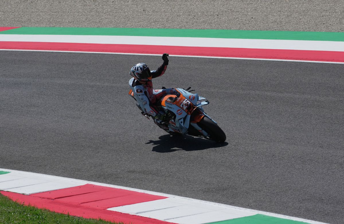 Fernandez vince la sprint del Mugello davanti a Martin, terzo Di Giannantonio Fernandez vince la sprint del Mugello davanti a Martin, terzo Di Giannantonio