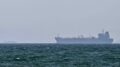 Iran, Pasdaran: “Petroliera con 2 milioni di barili greggio urta mina a Hormuz, nave in fiamme”