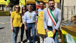 Crisi latte, l’invito di Coldiretti Padova: Scegliete i prodotti delle nostre stalle, a Cittadella successo per formaggi e latticini 100% padovani