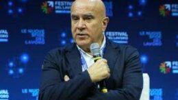 Lavoro, De Luca: “Festival 2027 a fine aprile in coincidenza del 1° maggio alla Nuvola di Roma”