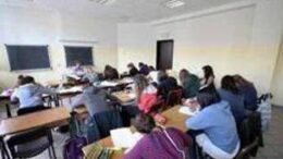 Scuola, Anief su rinnovo ccnl 2025-27: parità trattamento precari buoni pasto e compensi per formazione