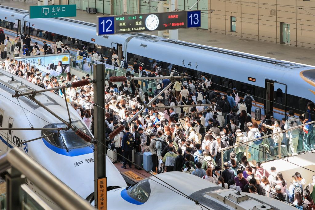 Cina, record di viaggi ferroviari nei primi cinque mesi del 2026 Cina, record di viaggi ferroviari nei primi cinque mesi del 2026
